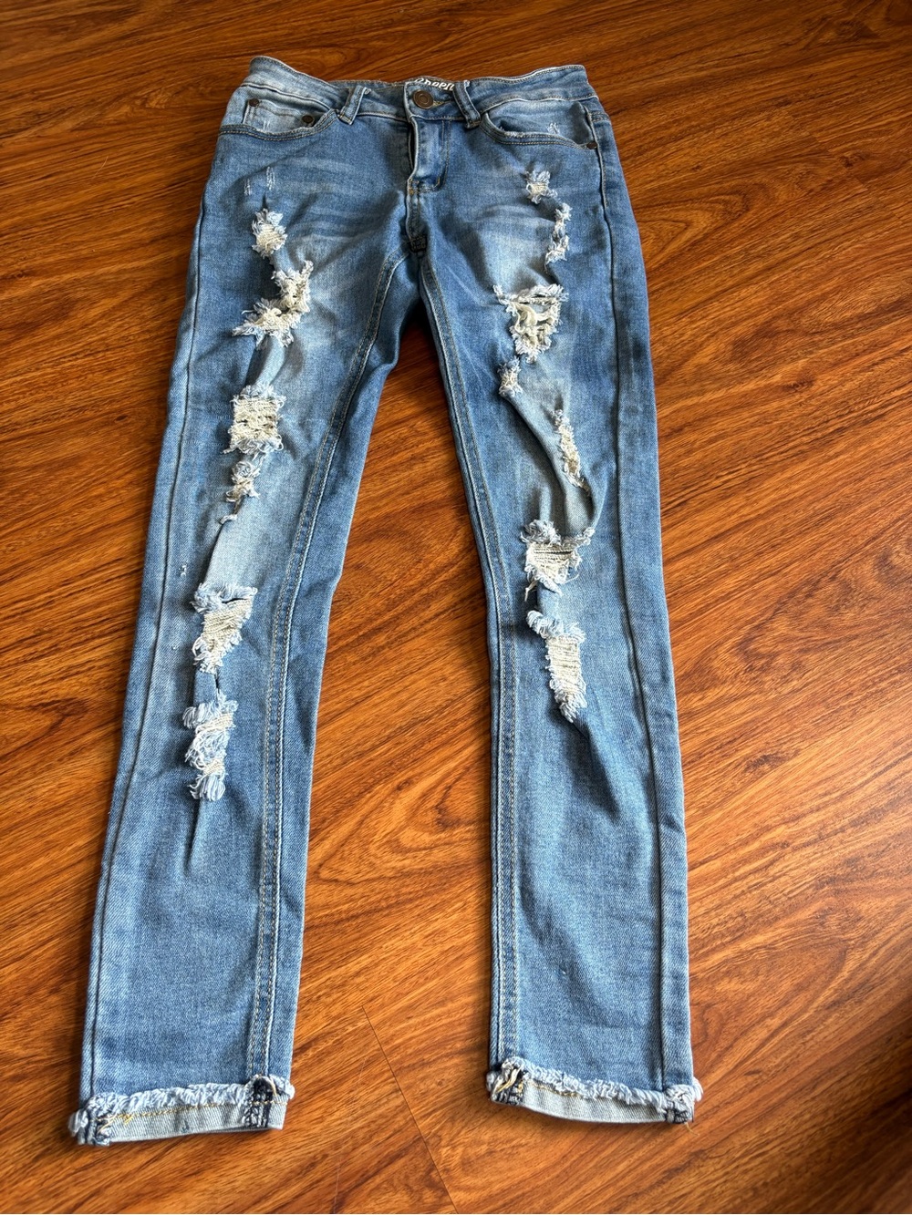 Women's Light Blue Distressed Skinny Jeans
